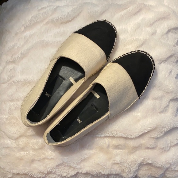 New Espadrilles Shoes - Picture 1 of 6